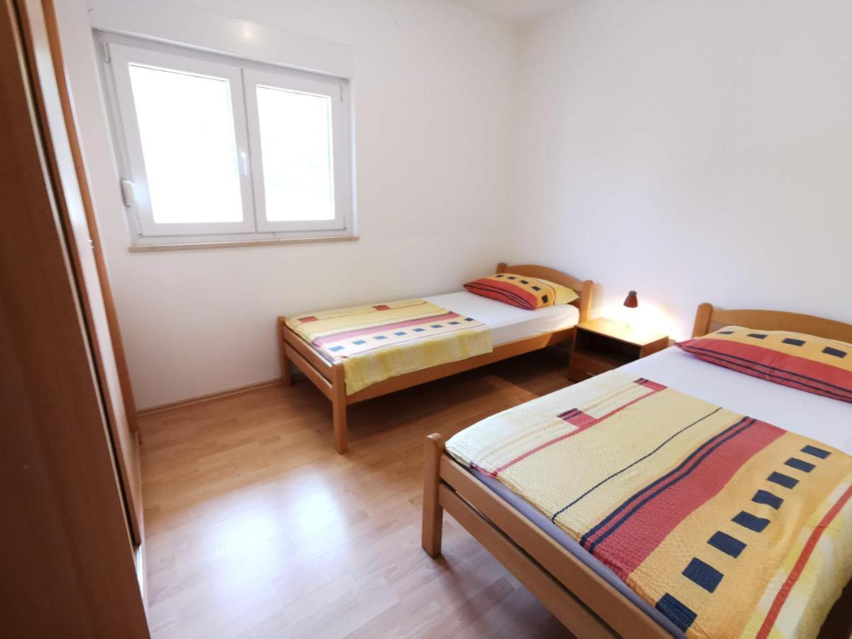Apartment Dundo in quiet green area Medulin Buitenkant foto